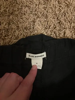 Club Monaco Cuff Shorts Size 4 Solid Black Tie Belt Lyocell Linen Blend Neutral thumbnail 2