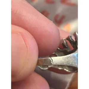 925 Stelring Silver Ring Size 4 Very Cute V22 2.44g Scrap Damaged elephant thumbnail 8
