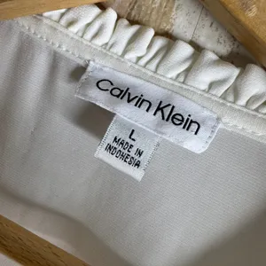 Calvin Klein Womens White Long Sleeve Ruffle Neck‎ Tie Blouse Top Plus Size L thumbnail 4