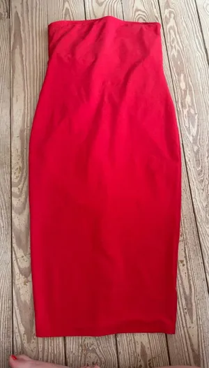Beyond Yoga Red Strapless Midi Dress M thumbnail 1
