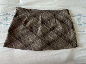 Windsor Brown plaid mini skirt with zipper and lace now detailing thumbnail 3