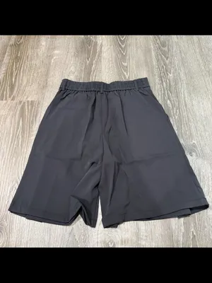 NWT Halara Black Flow Pleated High Rise Shorts thumbnail 2
