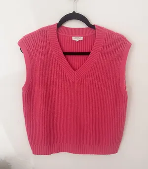 Shop Fancy D Boutique Oversized Pink Sleeveless Sweater thumbnail 1