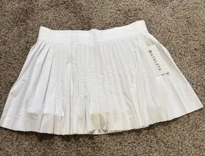 Athleta Match Point Pleated Skort size large NWT thumbnail 1