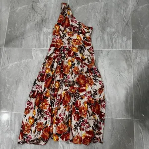 Petal & Pup Women’s Marietta Dress Size 10 Orange Floral thumbnail 4