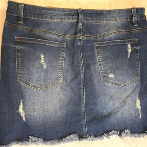 Unbranded Women's Blue and Navy Skirt thumbnail 3