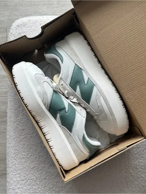 New Balance White & Sage Green Platform Sneakers thumbnail 1