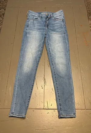 American Eagle Skinny Jeans thumbnail 1