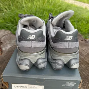 New model new balance 9060 aged version men’s sneakers shoes size 4 thumbnail 3