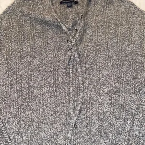 American Eagle Sweater thumbnail 3