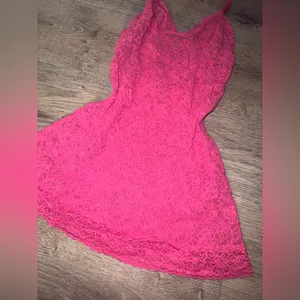 Victoria’s Secret RARE Y2K HOT PINK LACE Mini Lingerie Dress Large thumbnail 3
