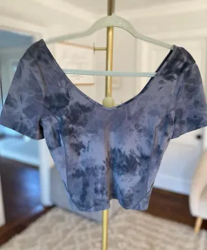 Lululemon Gray Tie-Dye Cropped Top Barre Luxury Workout V Neck Gym Athleisure 6 thumbnail 1
