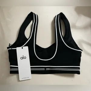 Alo Yoga NWT Airbrush Heart Throb Sports Padded Bra Black/White Size S thumbnail 8