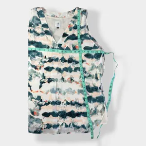 Cabi‎ Gelato Watercolor Sleeveless Blouse Size M thumbnail 7