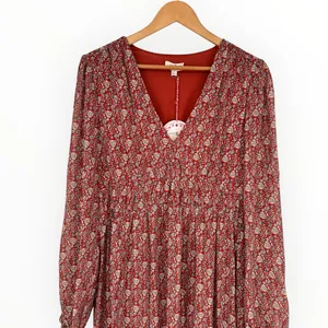 Umgee Burgundy Ditsy Floral Print Maxi Dress with Slits size Large Long Sleeves thumbnail 3
