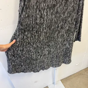 Umgee USA 1XL Black White Space Dye Knit Tunic Top Long Sleeve Pockets thumbnail 5