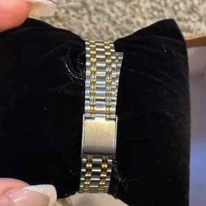 Gucci Vintage Watch thumbnail 2