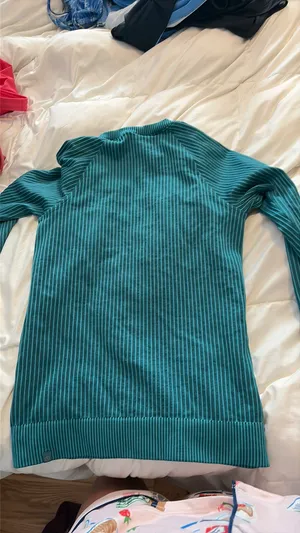 Lululemon Long Sleeve thumbnail 3
