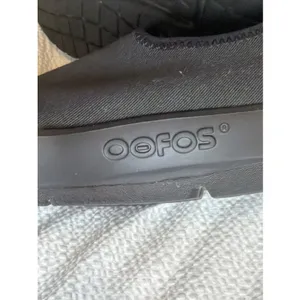 Women OOFOS OOMG EEZEE Black/Black Sz 7.5 thumbnail 7