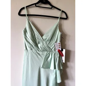 Mac Duggal Pistachio Green Satin Ruffled Maxi Dress 67815 Size 6 Sleeveless thumbnail 4