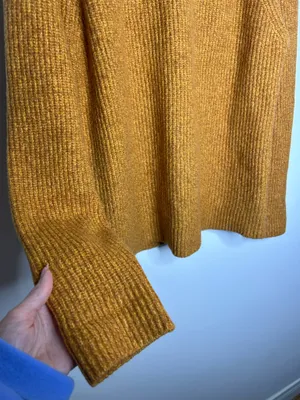Abercrombie & Fitch Soft A&F yellow cotton blend ribbed-knit sweater size medium thumbnail 4