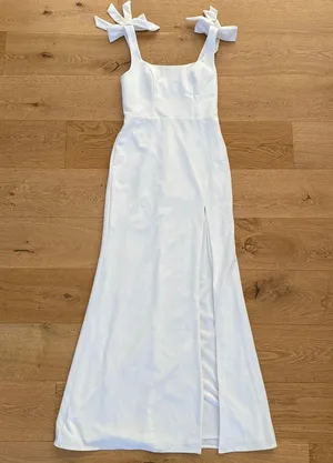 Azazie Atelier - Zaya Bow Detail Maxi Dress with Slit in White thumbnail 1