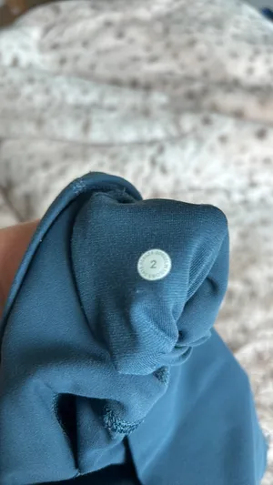 Lululemon High-Rise Women’s Align Leggings 25" thumbnail 3