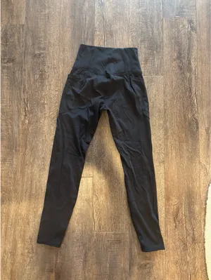 Black Leggings Size XS thumbnail 3