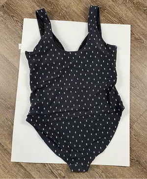 Old Navy One Piece Swimsuit Women 2x Black With Details Cutout Tie One Piece thumbnail 6