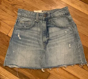 Cotton On Miniskirt thumbnail 1