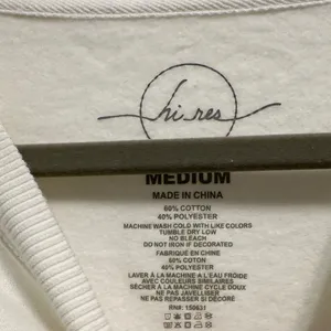 Urban outfitters white sweatshirt w‎ butterfly graphic thumbnail 3