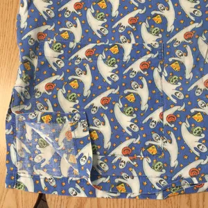 Halloween Print Scrub Top 2 Pockets Skulls Ghosts & Pumpkins Size XL thumbnail 6