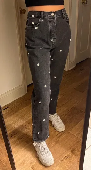 PacSun Black White Daisy Embroidered High Raise Straight Jeans thumbnail 1