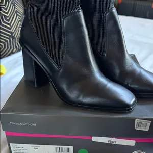 Vince Camuto Black Leather Ribbed Sock Ankle Booties thumbnail 2