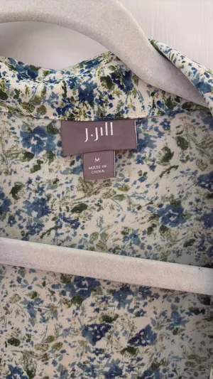 Floral Button Down J.Jill Women’s Shirt thumbnail 2