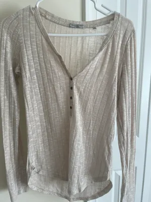 Abercrombie Long Sleeve thumbnail 2