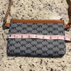 Michael Kors Shoulder Bag Women Small Gray Brown Monogram Y2K Preppy Logo‎ thumbnail 6