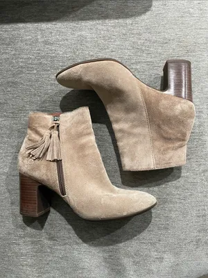 Born Bootie Tassel Taupe Suede Leather Boots Size 8.5 thumbnail 9