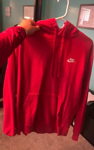 Nike red  hoodie thumbnail 1
