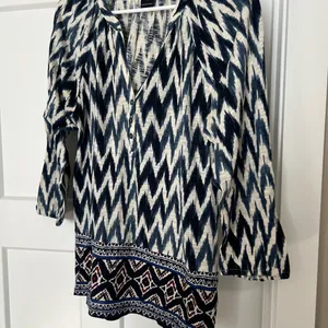 Lucky Brand Printed Blouse in Navy and White thumbnail 3