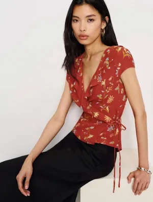 Reformation Clemence Crepe Wrap Top Red Floral Ruffle Size 10 thumbnail 1