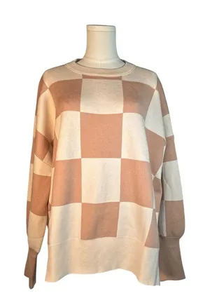 Elegant Checkered Sweater thumbnail 1