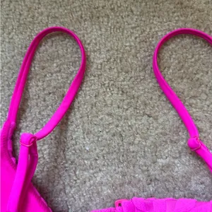 GOOD AMERICAN- Jacquard Bikini Top Sz 5/2XL HAWAIIAN PINK thumbnail 5