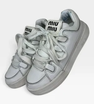 Miu Miu White Leather Logo Low Top Sneakers Made in Italy SIZE 35.5 thumbnail 1