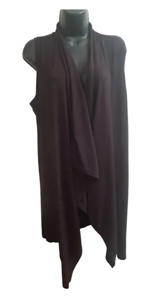 Maurices Sleeveless layering piece. Extra large black, excellent condition. thumbnail 1