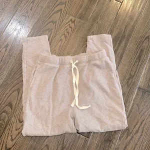 Universal Threads Tan cozy Joggers Soft Relaxed Fit size small with pockets thumbnail 2