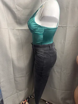 New size 14 jeans and body shaper size extra large selling it together thumbnail 4