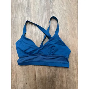 Lululemon Blue‎ Strappy Longline Sports Bra Mesh Trim Size 4 Activewear thumbnail 3