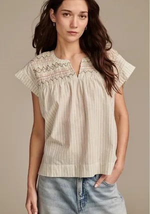 LUCKY Brand Embroidered Short Sleeve Smocked Embroidered Blouse Top Size Small thumbnail 1