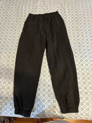 Brandy Melville Rosa Sweatpants thumbnail 4